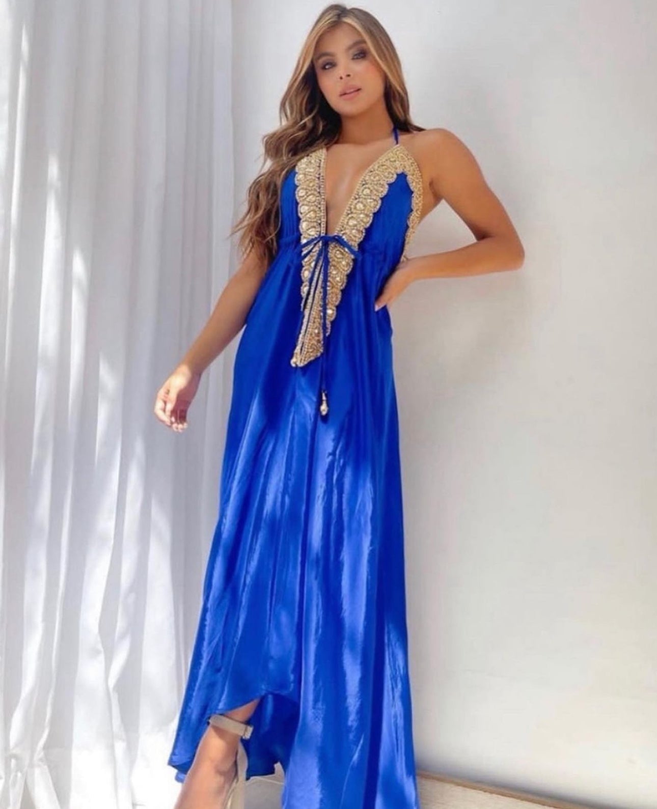 Dress Dubai Met