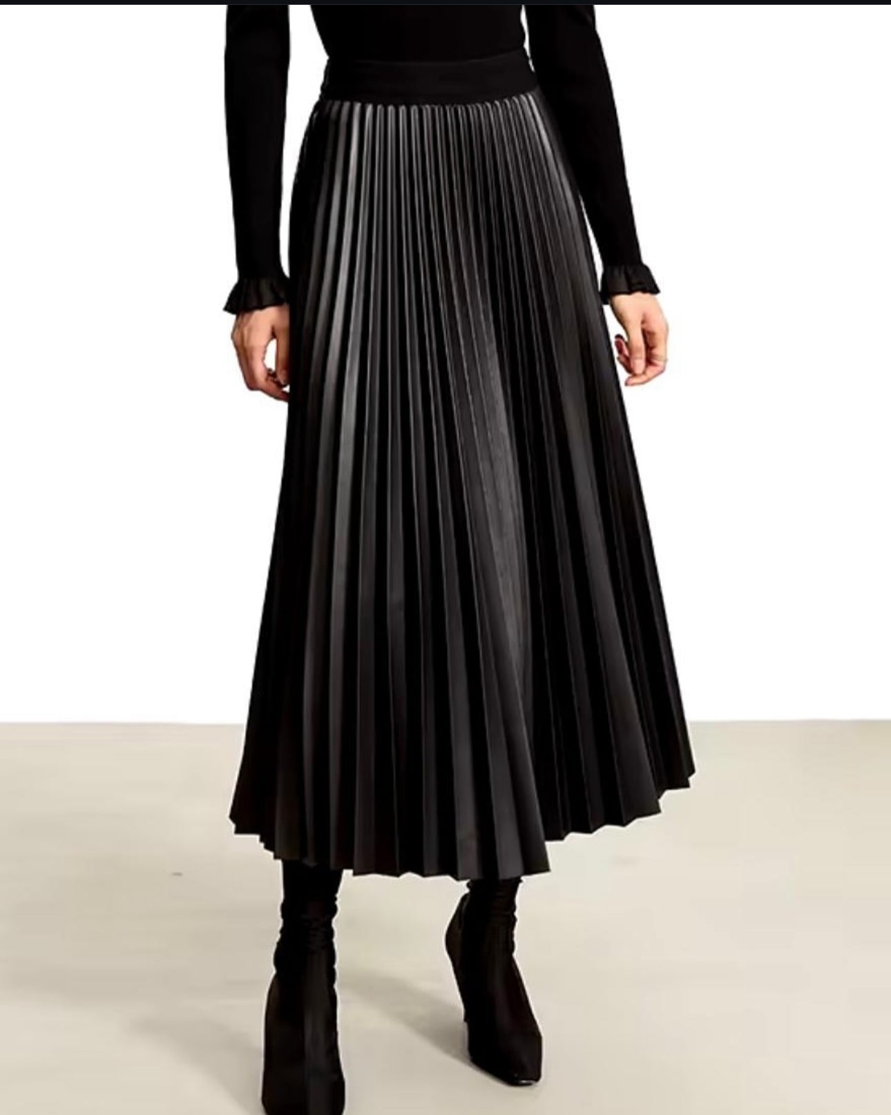 Skirt Benedict