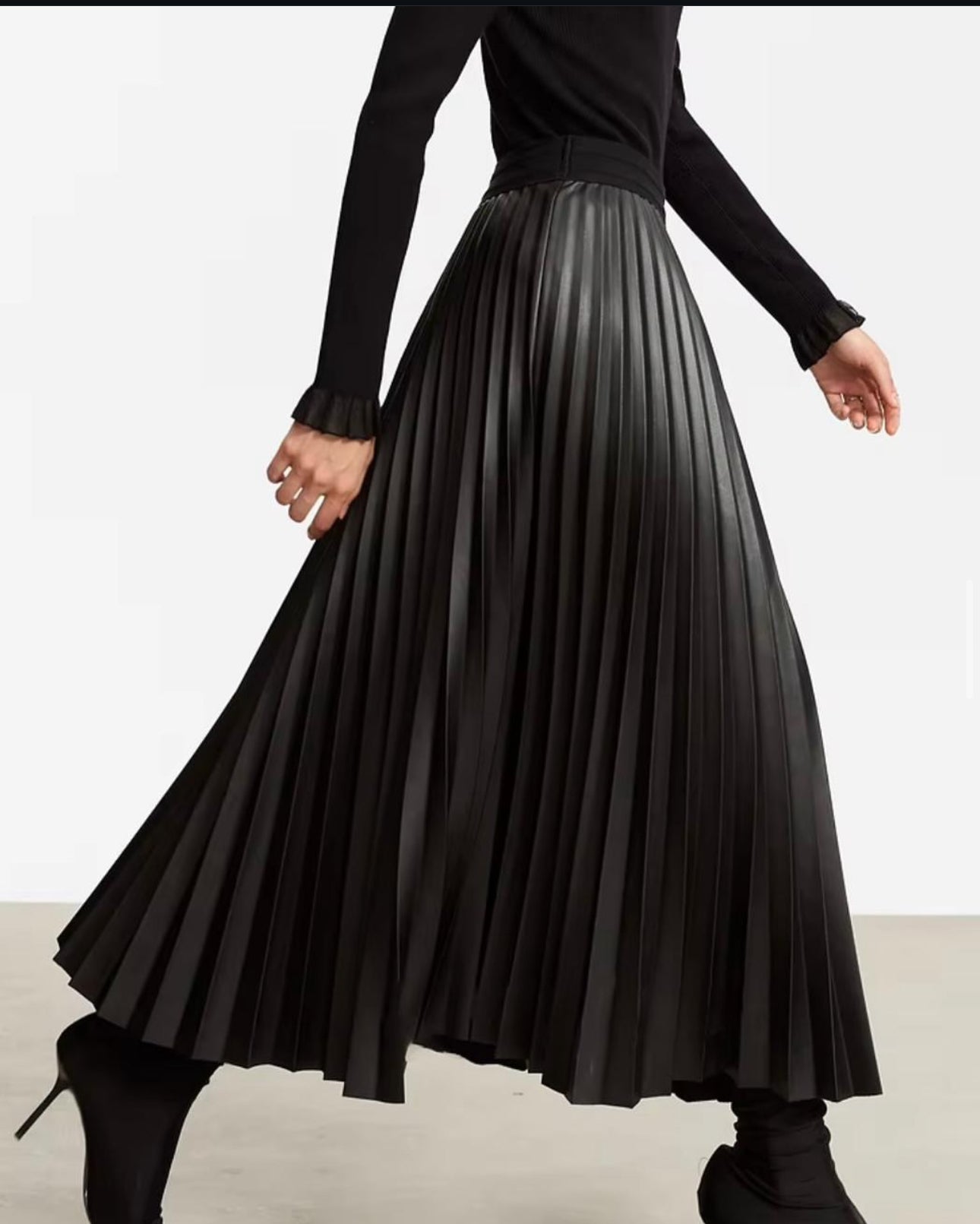 Skirt Benedict